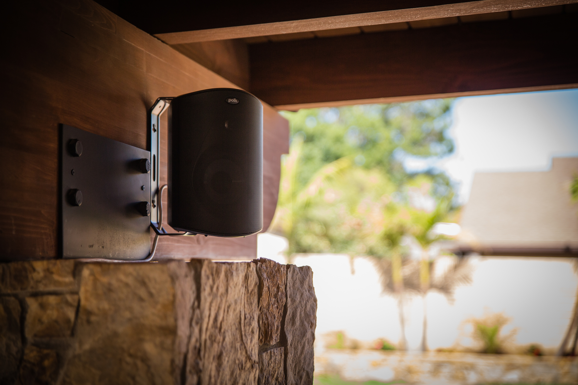 A Guide To Successfully Install Outdoor Speaker in Home shoreshim